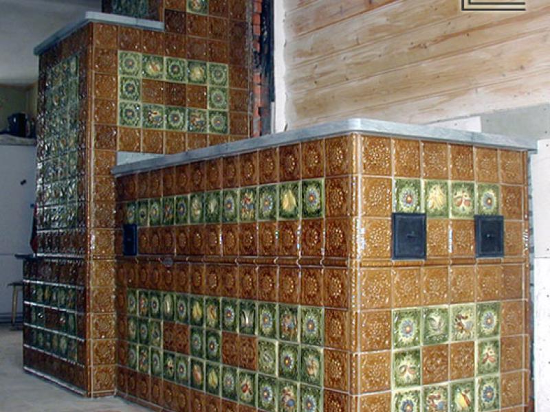 Печь, облицованная плиткой