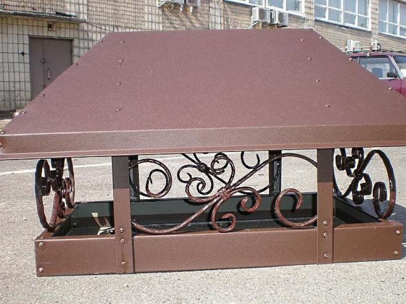 Кованый дымник на кирпичную трубу Дымник на кирпичную трубу