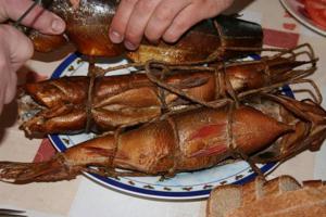 Описание преимуществ копчения продуктов своими руками